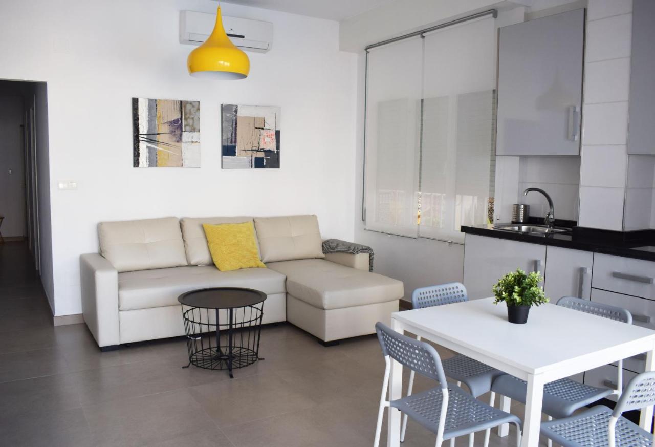 El Jardin BeNerja Apartment Bagian luar foto