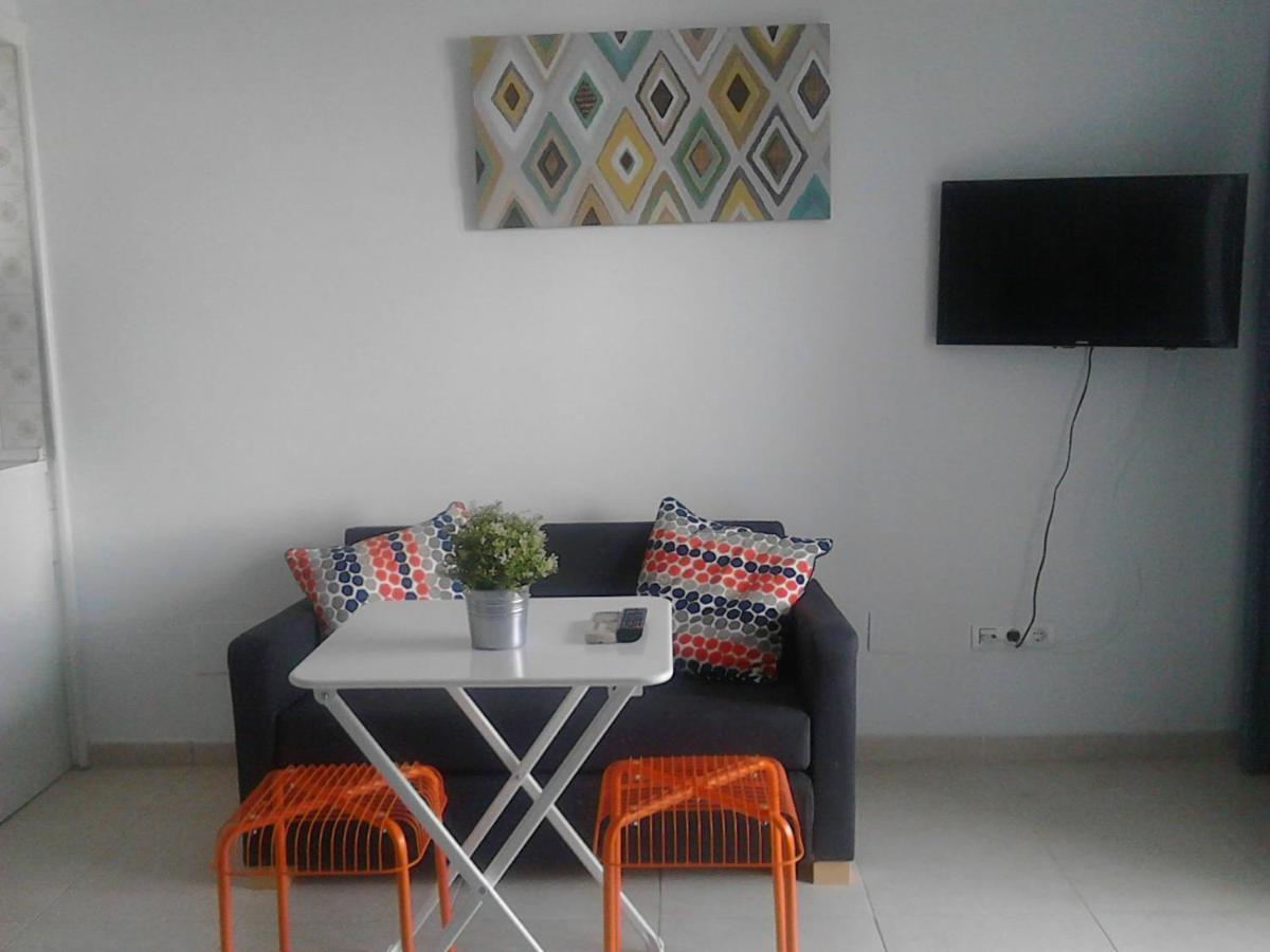 El Jardin BeNerja Apartment Bagian luar foto