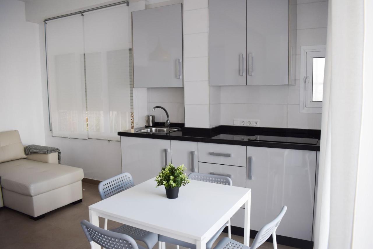 El Jardin BeNerja Apartment Bagian luar foto