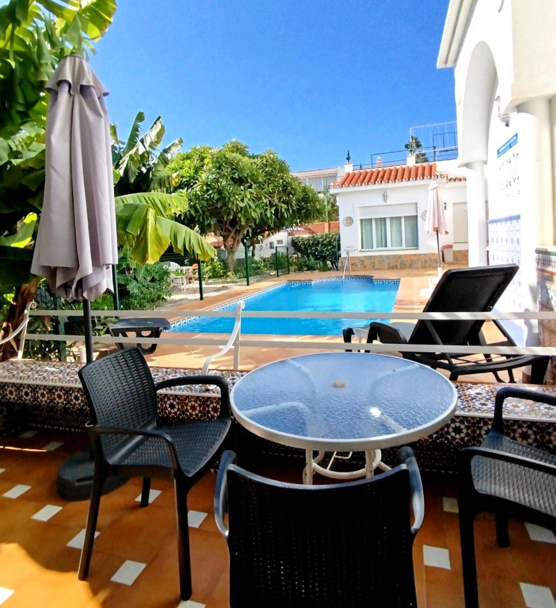 El Jardin BeNerja Apartment Bagian luar foto