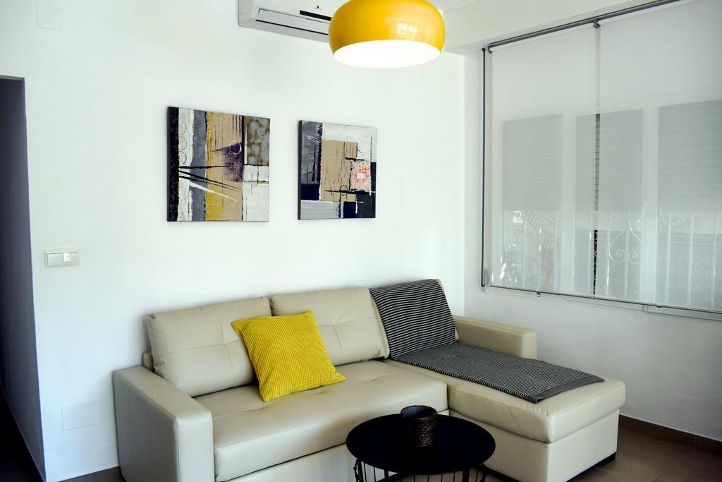 El Jardin BeNerja Apartment Bagian luar foto