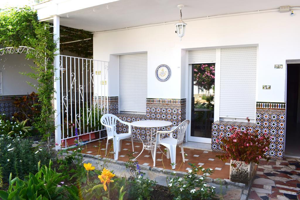 El Jardin BeNerja Apartment Bagian luar foto