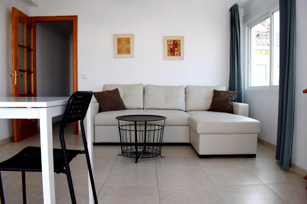 El Jardin BeNerja Apartment Bagian luar foto